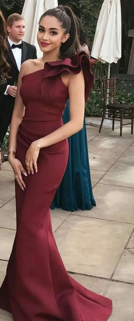 Elegant Burgundy Mermaid One Shoulder Flounced Sexy Prom Dresses