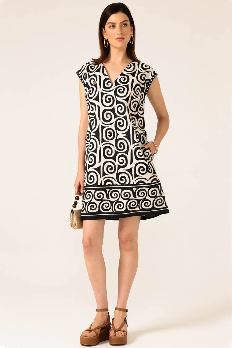 Shaker Shift Dress in Black Ivory Swirl