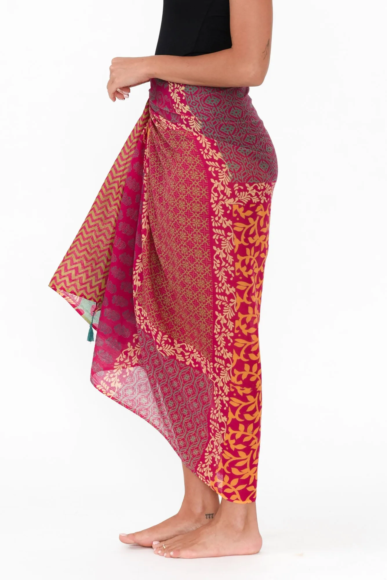 Tivoli Pink Geo Tassel Sarong