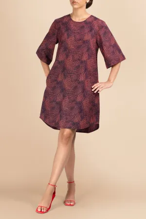 Vele Shift Cotton Dress in Sunset Waves Print